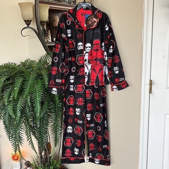 Brand New Disney 2-Piece Star Wars Storm Trooper Pajama Set Long Sleepwear - Picture 14 of 14